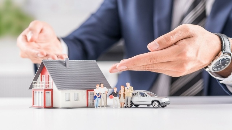 Term plans are evolving. Here’s what’s new - The new age term plans Term plans are evolving. Here’s what’s new - The new age term plans